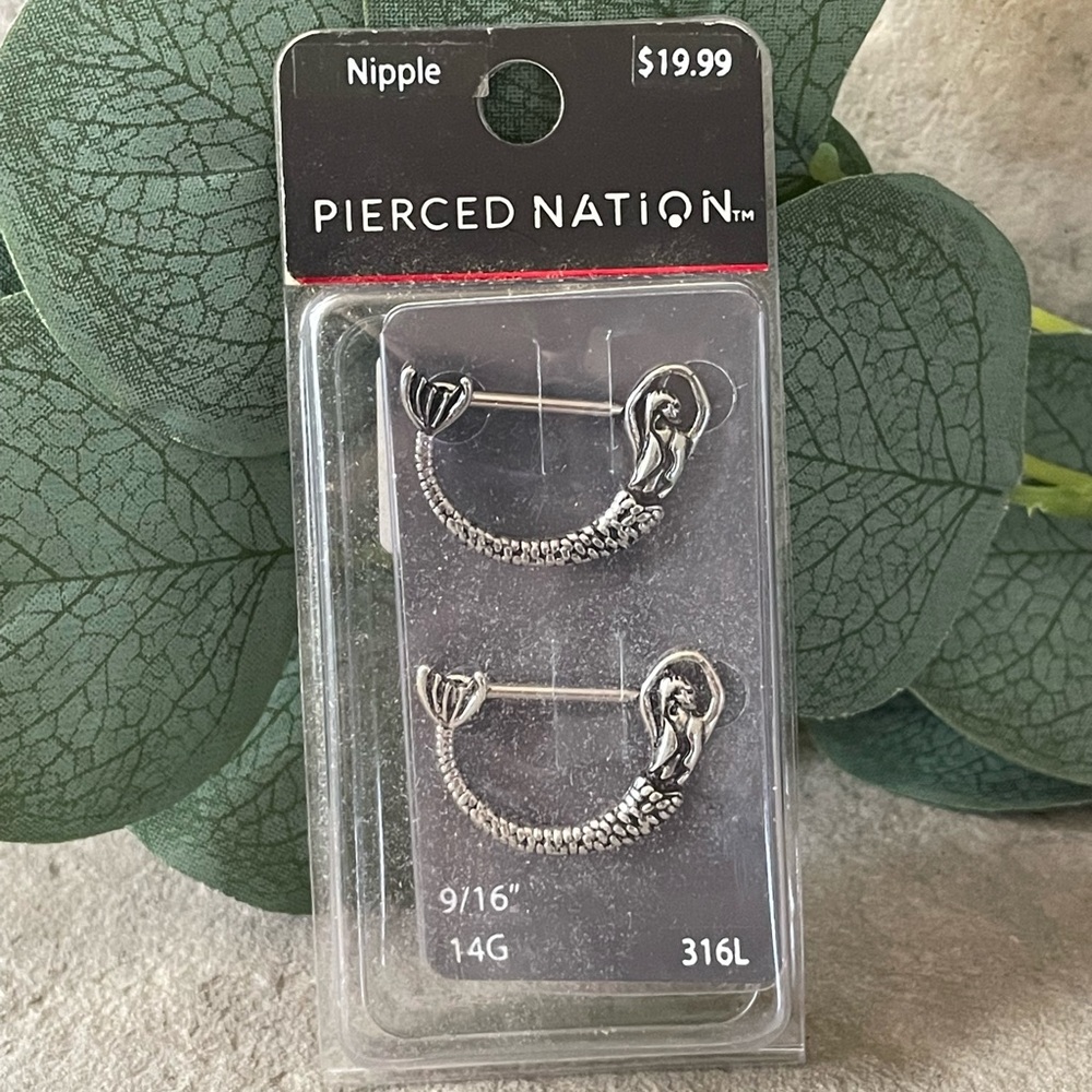 Mermaid nipple rings